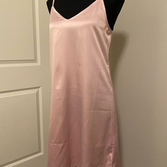 Pink Satin Chemise - Picture 4 of 4